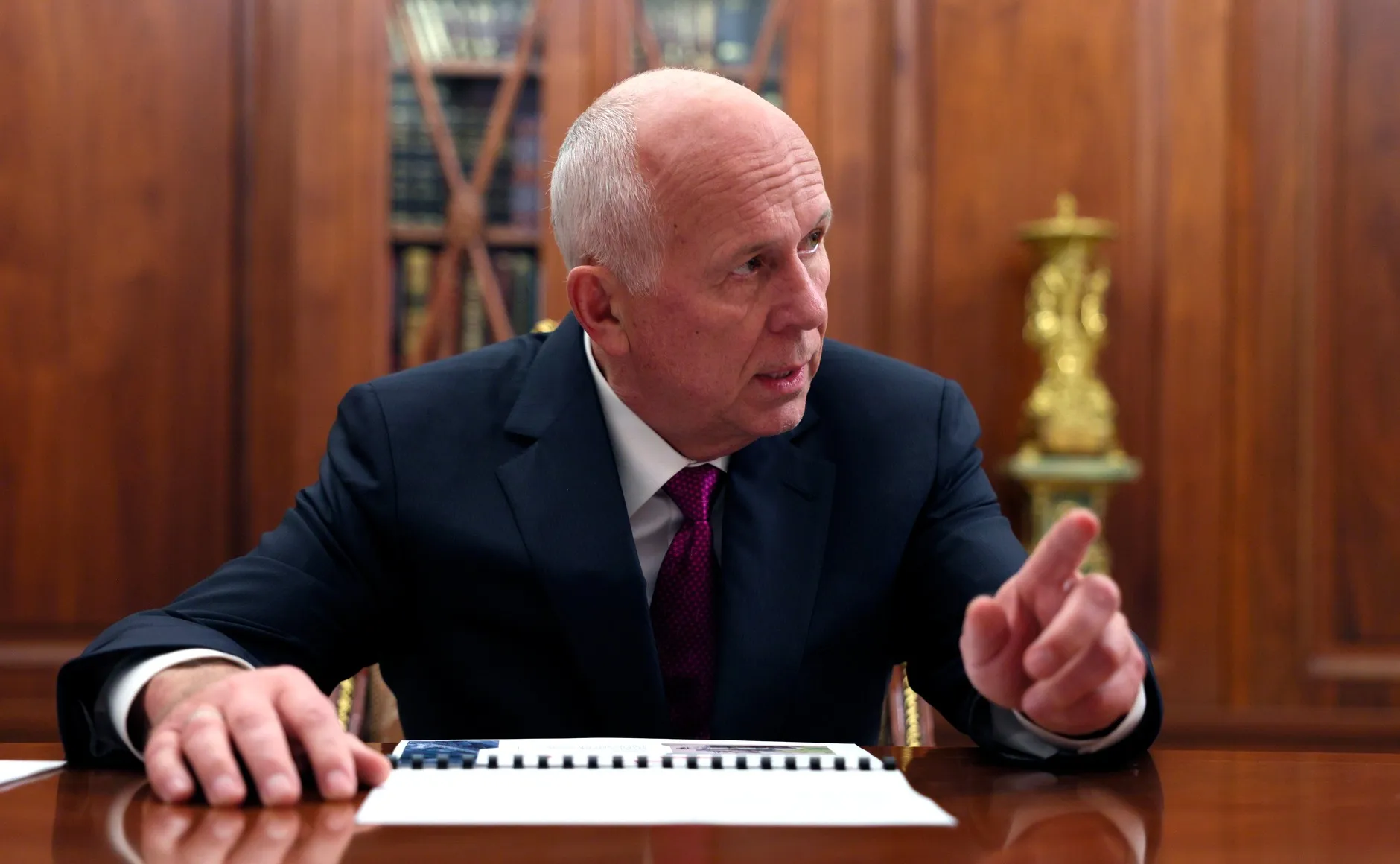Rostec CEO Sergei Chemezov at a working meeting with Vladimir Putin in the Kremlin, December 28, 2023. Photo: kremlin.ru. Licence: CC BY 4.0. Source: Wikimedia Commons