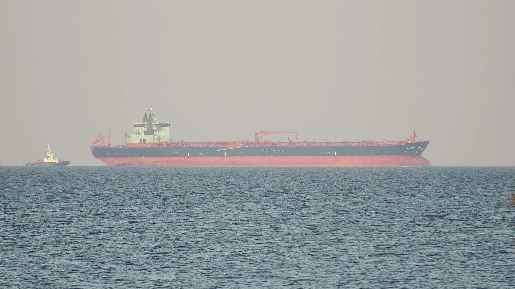 A tanker approaching Primorsk harbor, 2020. Photo: VORON SPb. Licence: CC BY-SA 4.0 (attribution required). Source: Wikimedia Commons