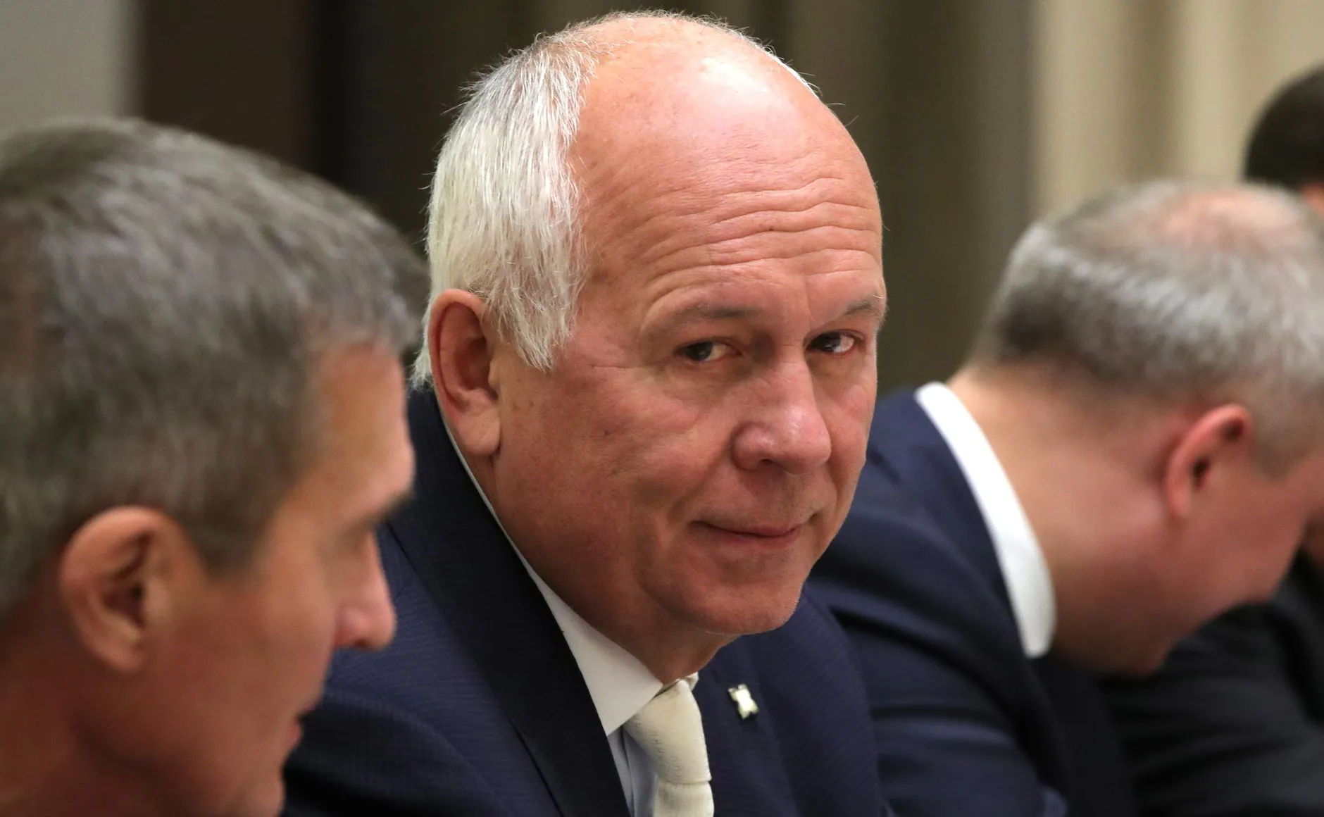 Sergei Chemezov, the head of Rostec, before a meeting with the senior officials of the Defence Ministry and the heads of the defence industry on the fulfilment of the state defence order for the Navy, December 3, 2019 — the same year in which the inspections of STAN took place. Photo: kremlin.ru. Licence: CC BY 4.0. Source: Wikimedia Commons