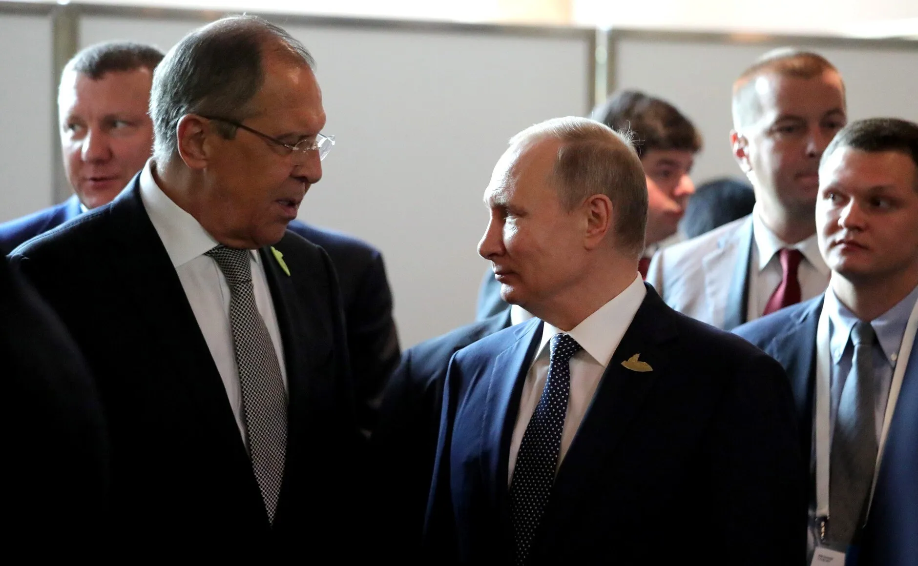 Putin with Foreign Minister Lavrov before the G20 summit, July 2017. Photo: kremlin.ru. Licence: CC BY 4.0 (attribution to www.kremlin.ru required). Source: Wikimedia Commons